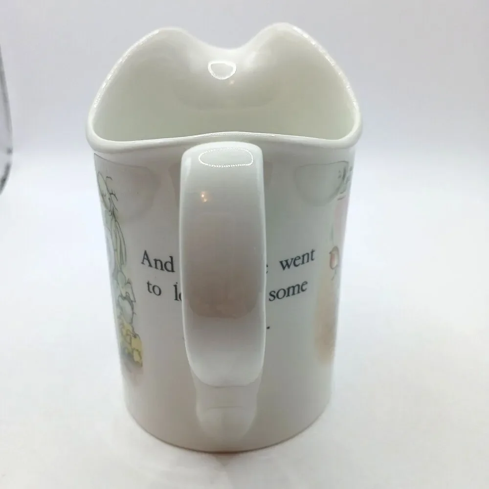 Vtg Beatrix Potter 10 Oz Cream Pitcher Peter Rabbit Wedgwood & Barlaston Etruria